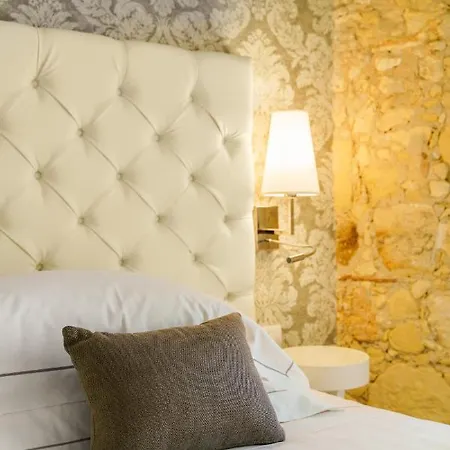 Ξενοδοχείο Boutique Carlo Felice *