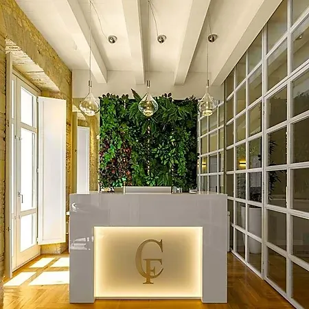 Boutique Carlo Felice Otel *