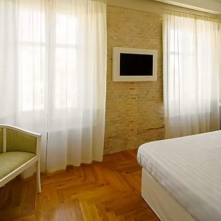 Boutique Carlo Felice Cagliari