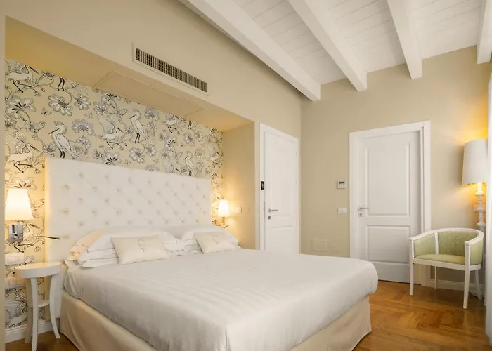 Boutique Carlo Felice ホテル