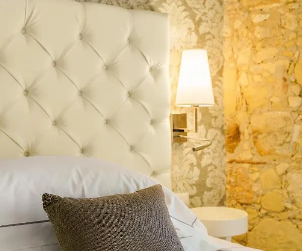 Hotel Boutique Carlo Felice *